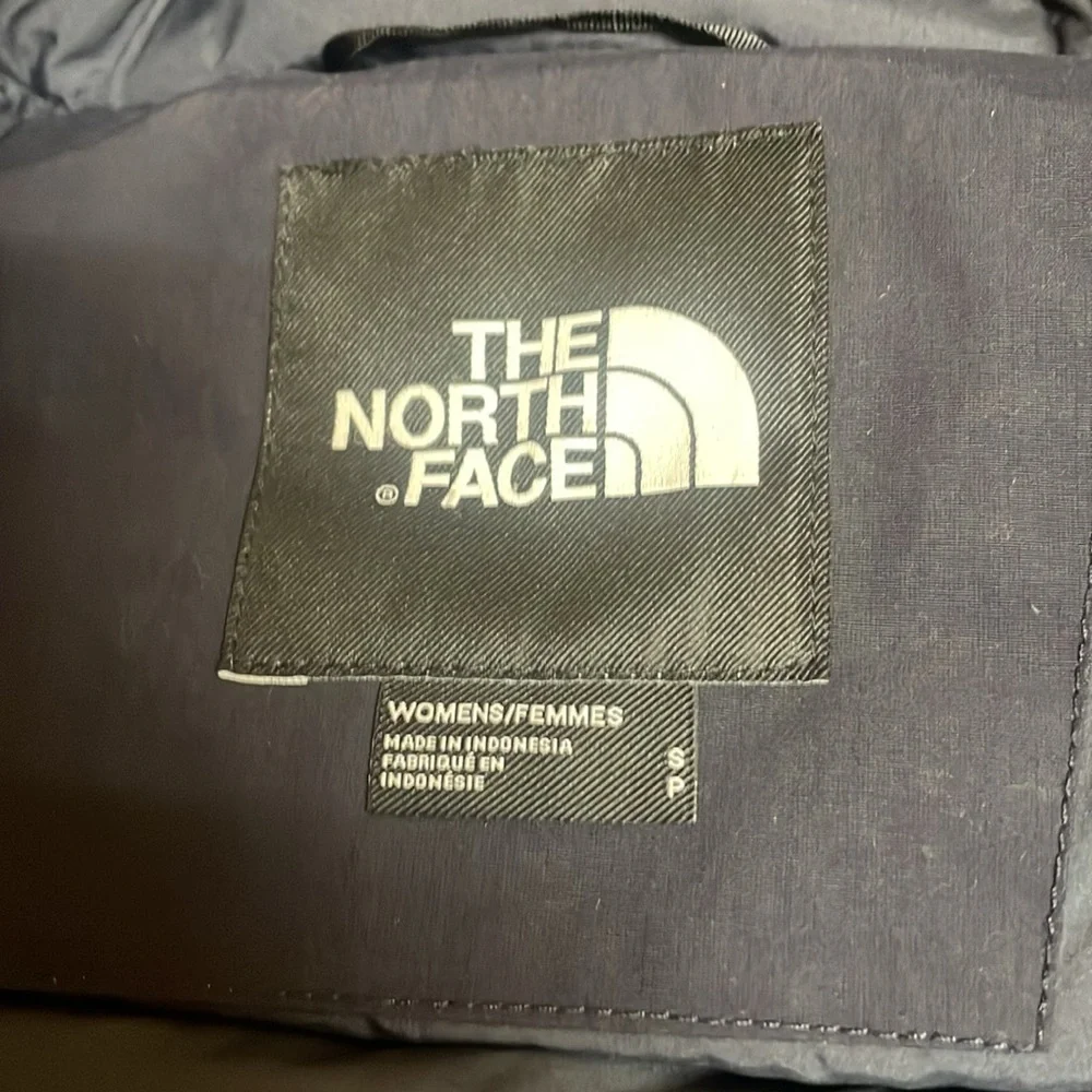 The North Face Dark Blue Jacket with Faux Fur Trim - Picture 4 of 6